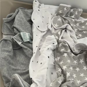 Baby swaddles